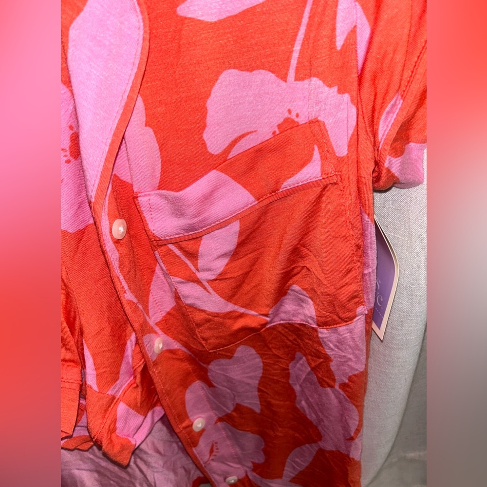 (#1) COPY - NWT women pajama set  stars above short pajamas set - Picture 4 of 5